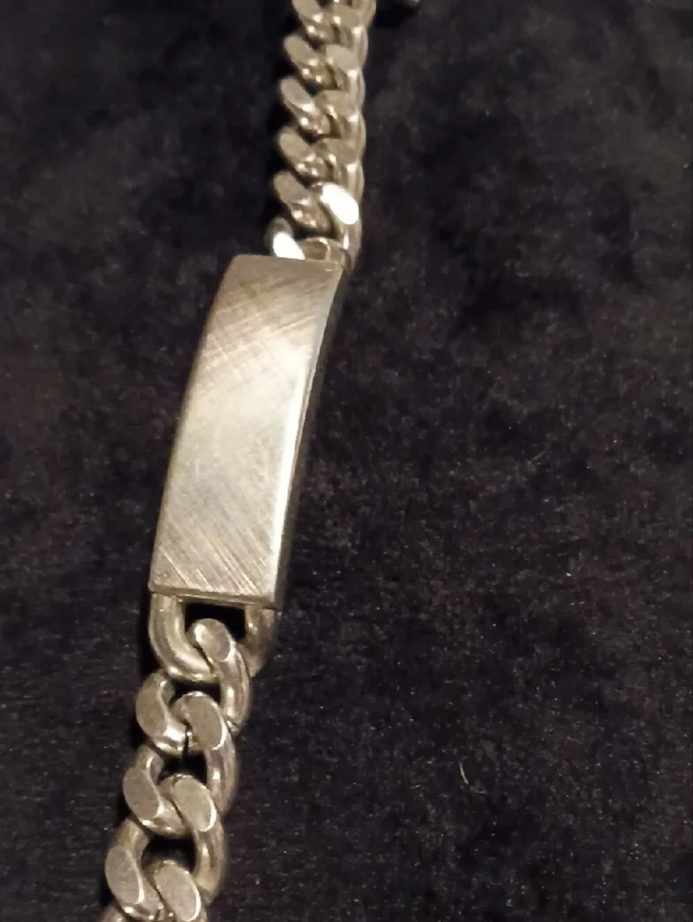 Vintage SWANK Men’s ID Bracelet Silver Tone  Curb Chain Retro
